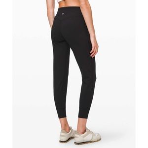 Lululemon Align Jogger 28”
